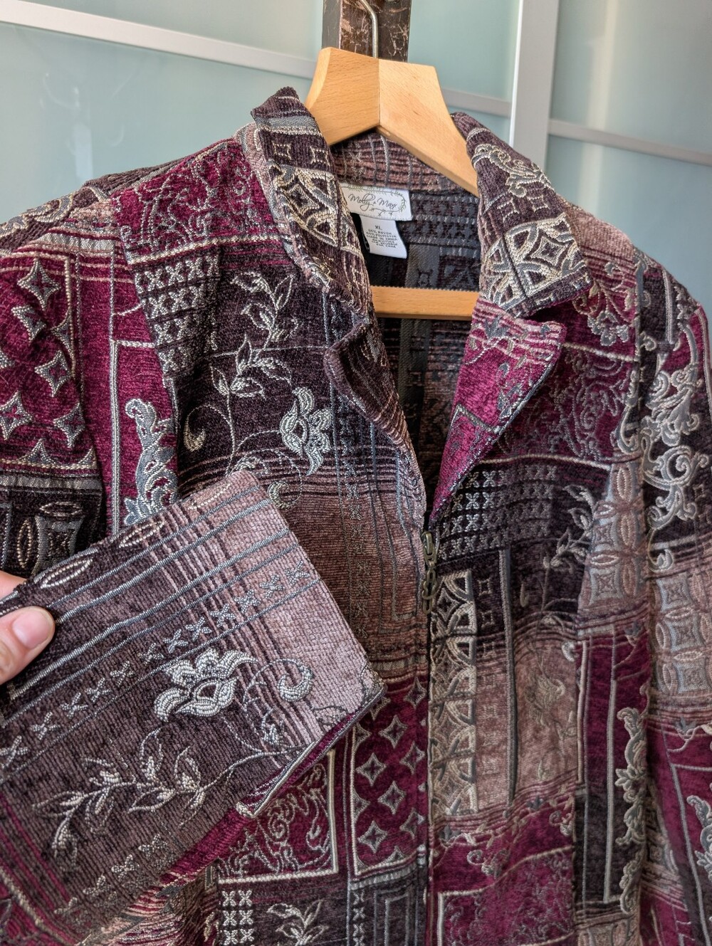 Vintage-Inspired Patchwork Velvet Jacket - Burgundy Multi - XL - Picture 8 of 12